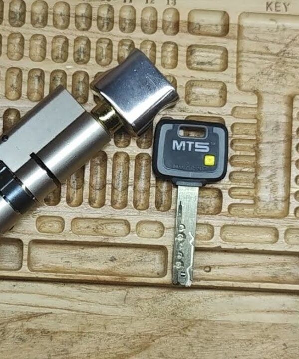Mul-T-Lock MT5